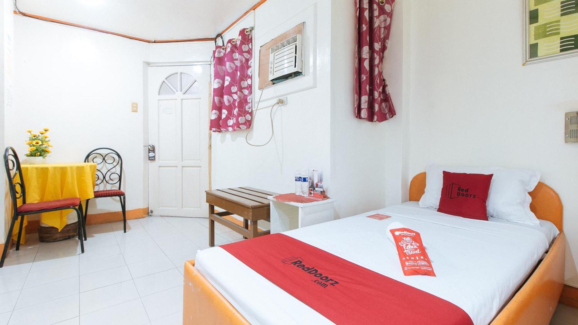 Reddoorz Near East Avenue Medical Center Ξενοδοχείο Quezon City Εξωτερικό φωτογραφία