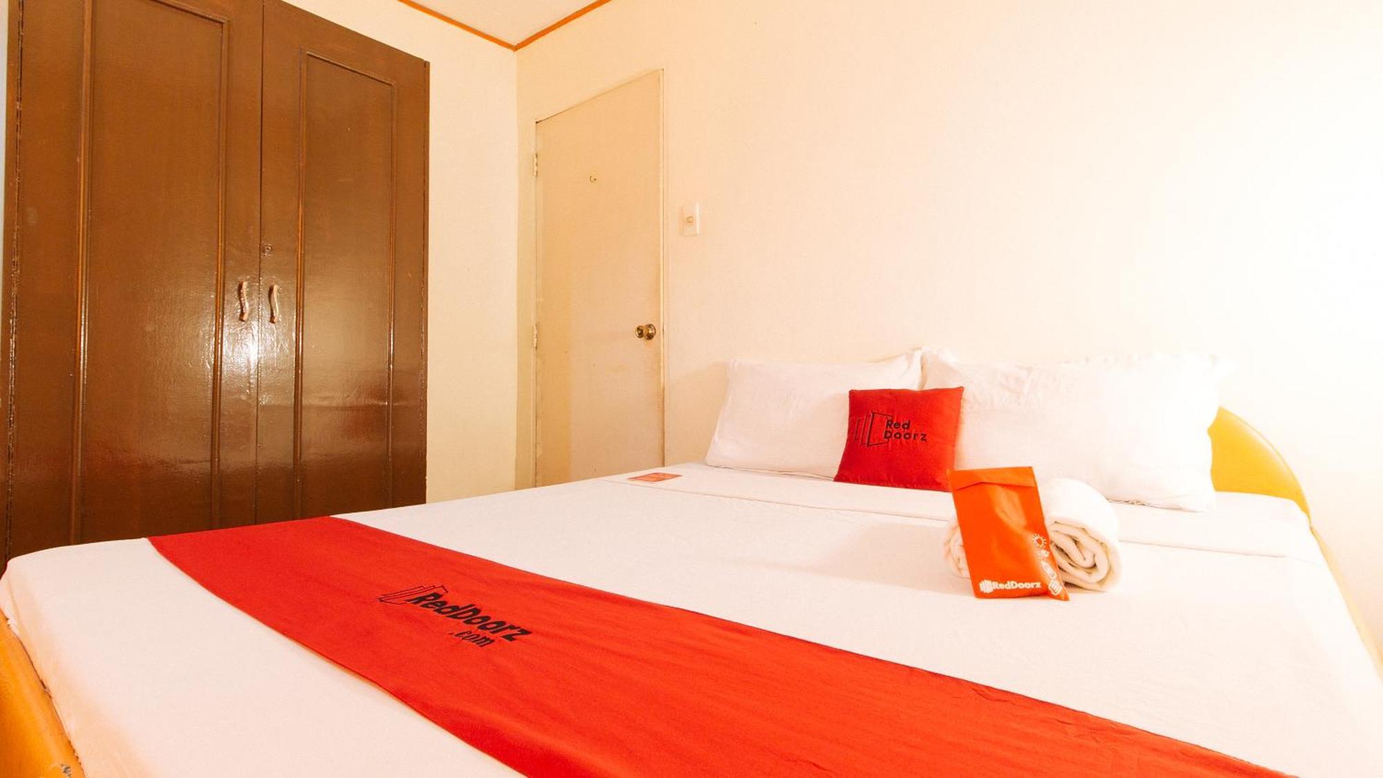 Reddoorz Near East Avenue Medical Center Ξενοδοχείο Quezon City Εξωτερικό φωτογραφία