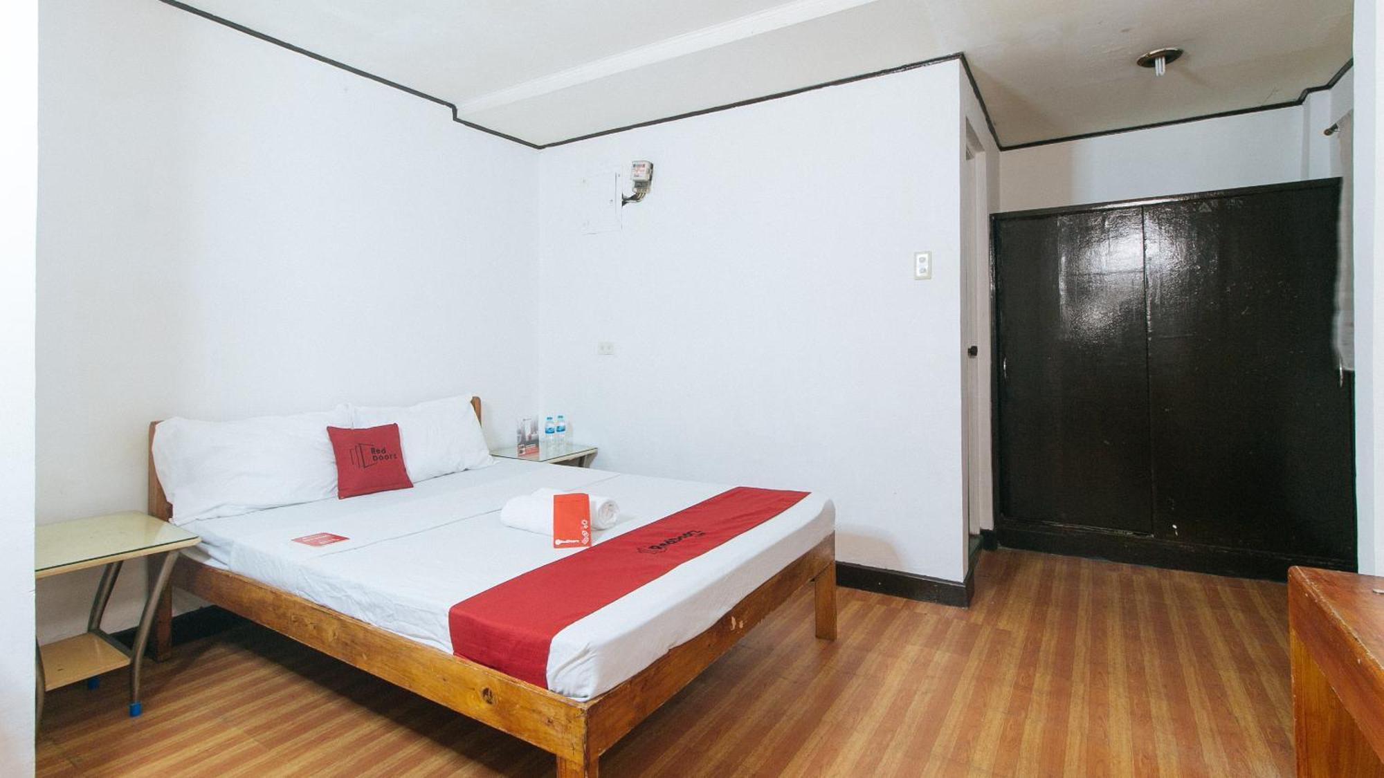Reddoorz Near East Avenue Medical Center Ξενοδοχείο Quezon City Εξωτερικό φωτογραφία